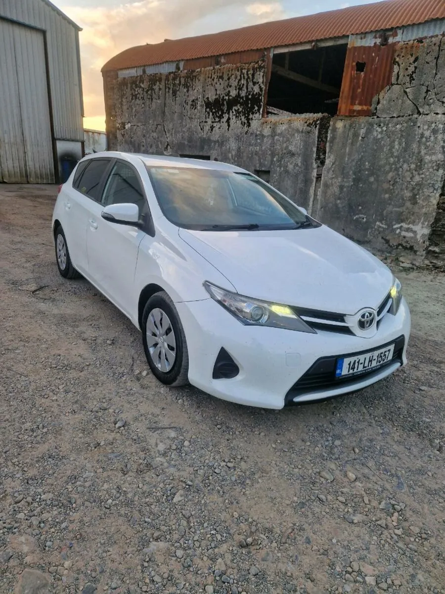 Toyota Auris 1.4 d4d - Image 1