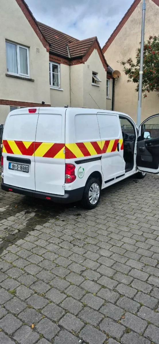 Nissan Nv200 - Image 2