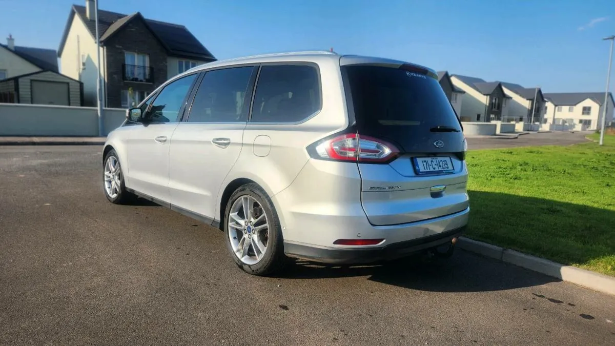 Ford Galaxy Titanium - Image 2