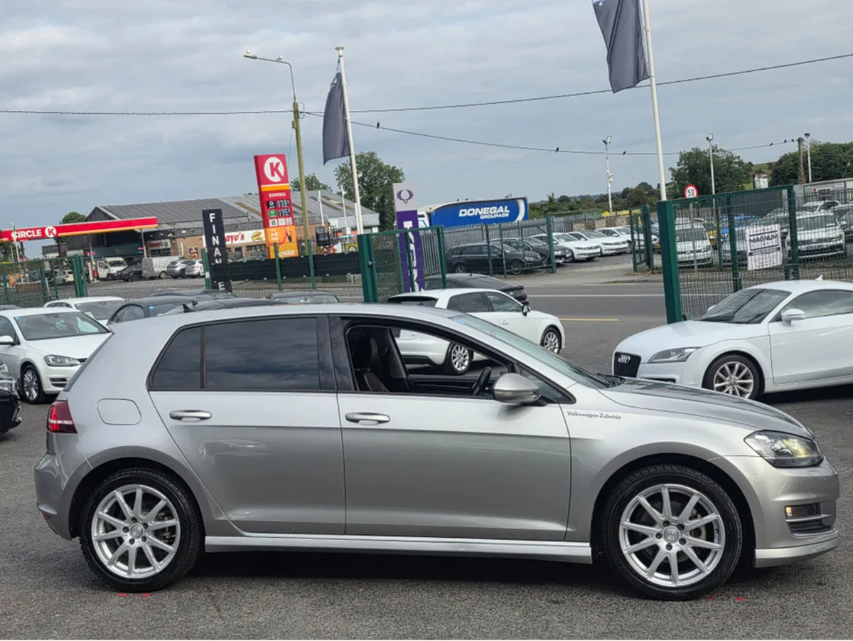 Volkswagen Golf 1.4 TSI AUTOMATIC FULL LEATHER ELE - Image 2