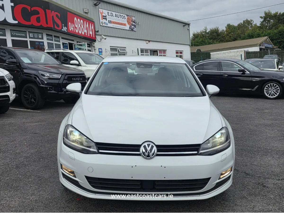 Volkswagen Golf 1.4 TSI AUTOMATIC REV CAMERA BLUET - Image 2