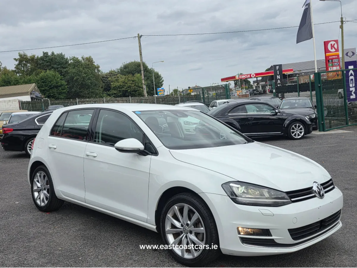 Volkswagen Golf 1.4 TSI AUTOMATIC REV CAMERA BLUET - Image 3