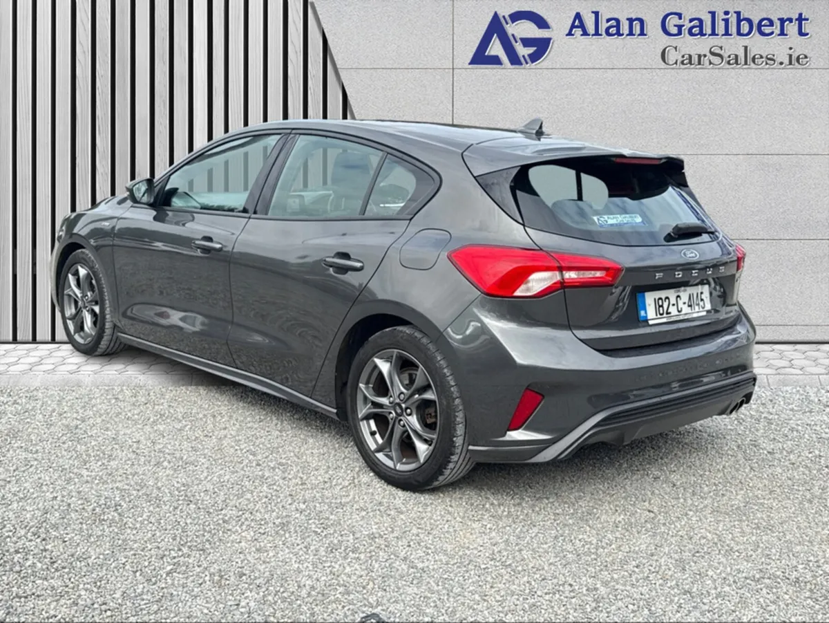 Ford Focus ST-LINE 1.0 ECOBOOST - Image 2