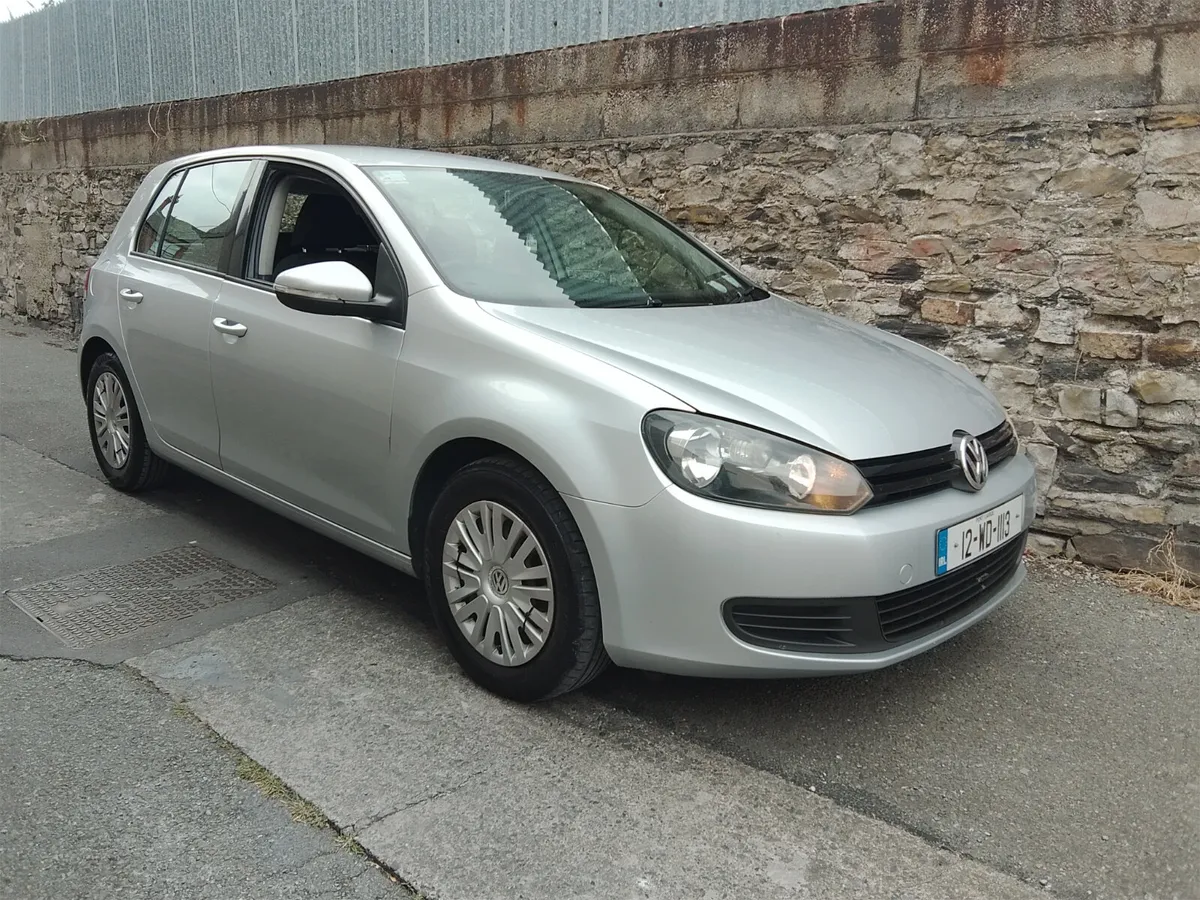 Volkswagen Golf 2012 - Image 2