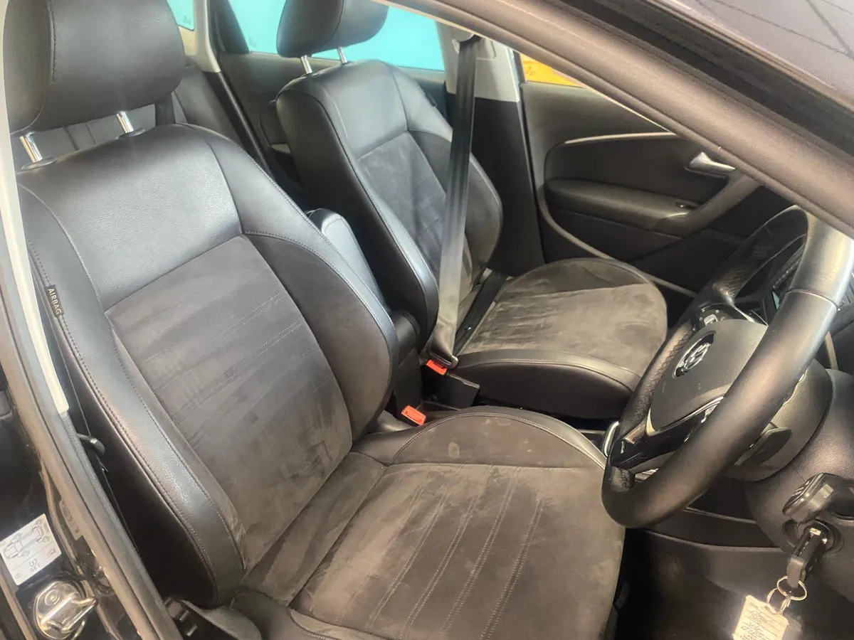 Volkswagen polo 1.2 high line auto - Image 3