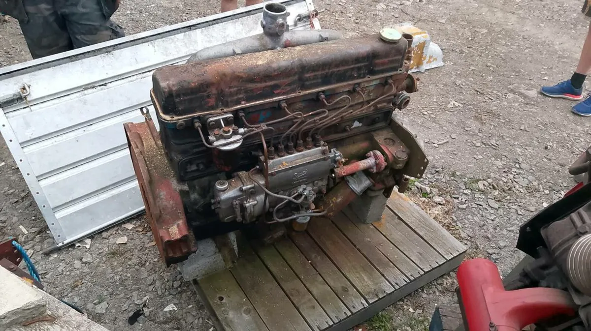 Engines for sale - Image 1