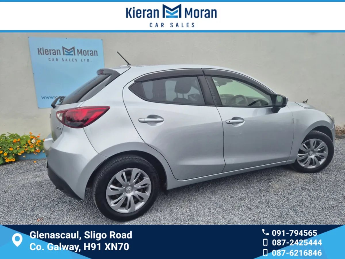 Mazda Demio 5DR - Image 4