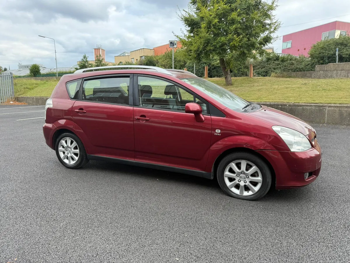 Toyota Corolla 2005 1.6 VVT-i Luna - Image 3