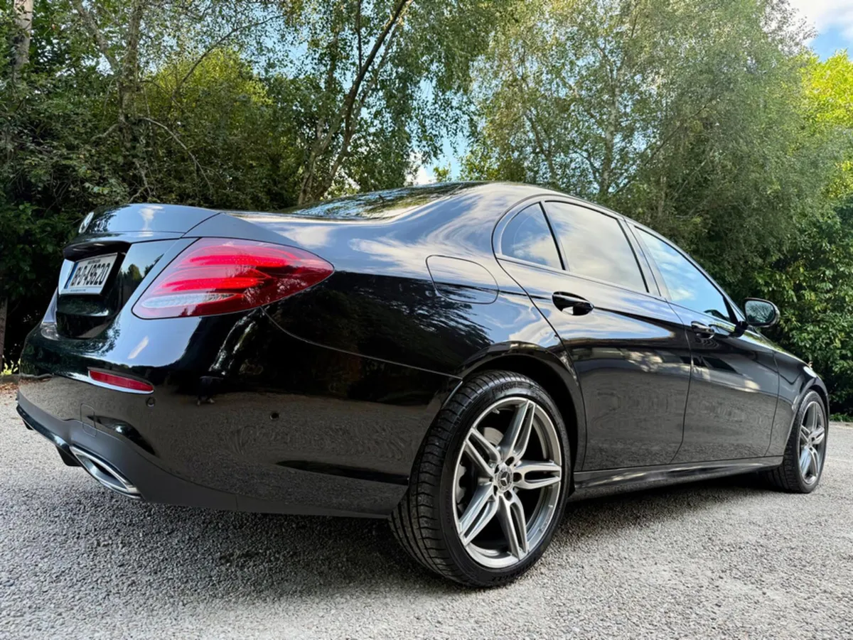 Mercedes-Benz E-Class *Sale Agreed* E220 D AMG LIN - Image 3