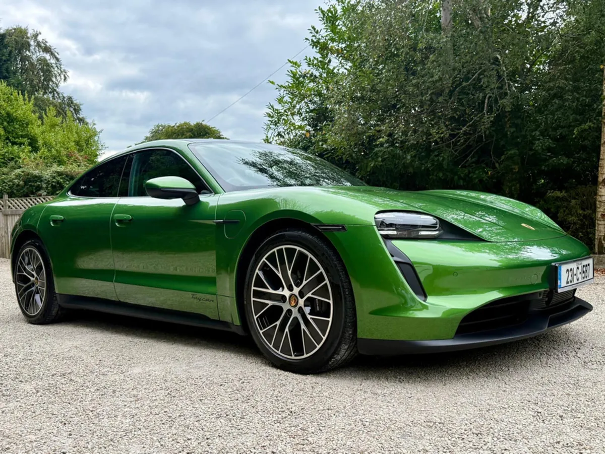 Porsche Taycan *Performance Battery Plus...5 Seats - Image 2