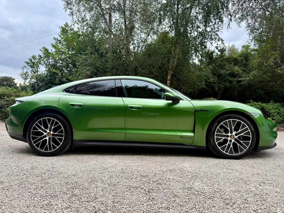 Porsche Taycan *Performance Battery Plus...5 Seats - Image 4