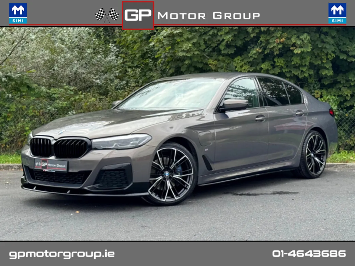BMW 5-Series 530E M SPORT M PERFORMANCE *1 YEAR UN - Image 3