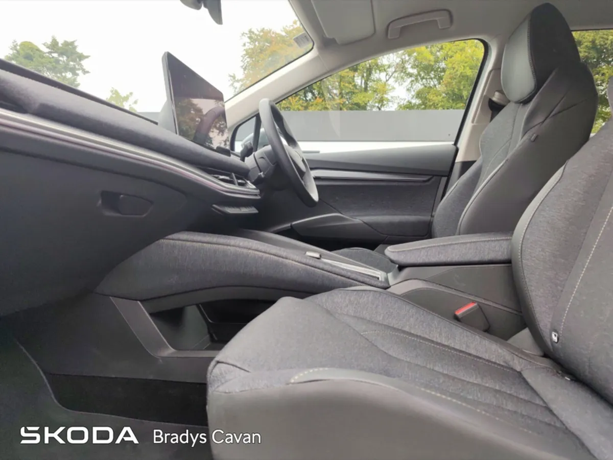 Skoda Elroq 85 5DR A - Image 4