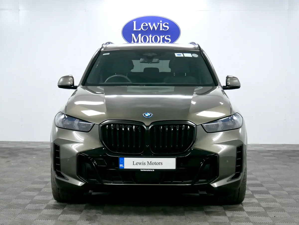 2024 BMW X5 50E M SPORT - Image 3