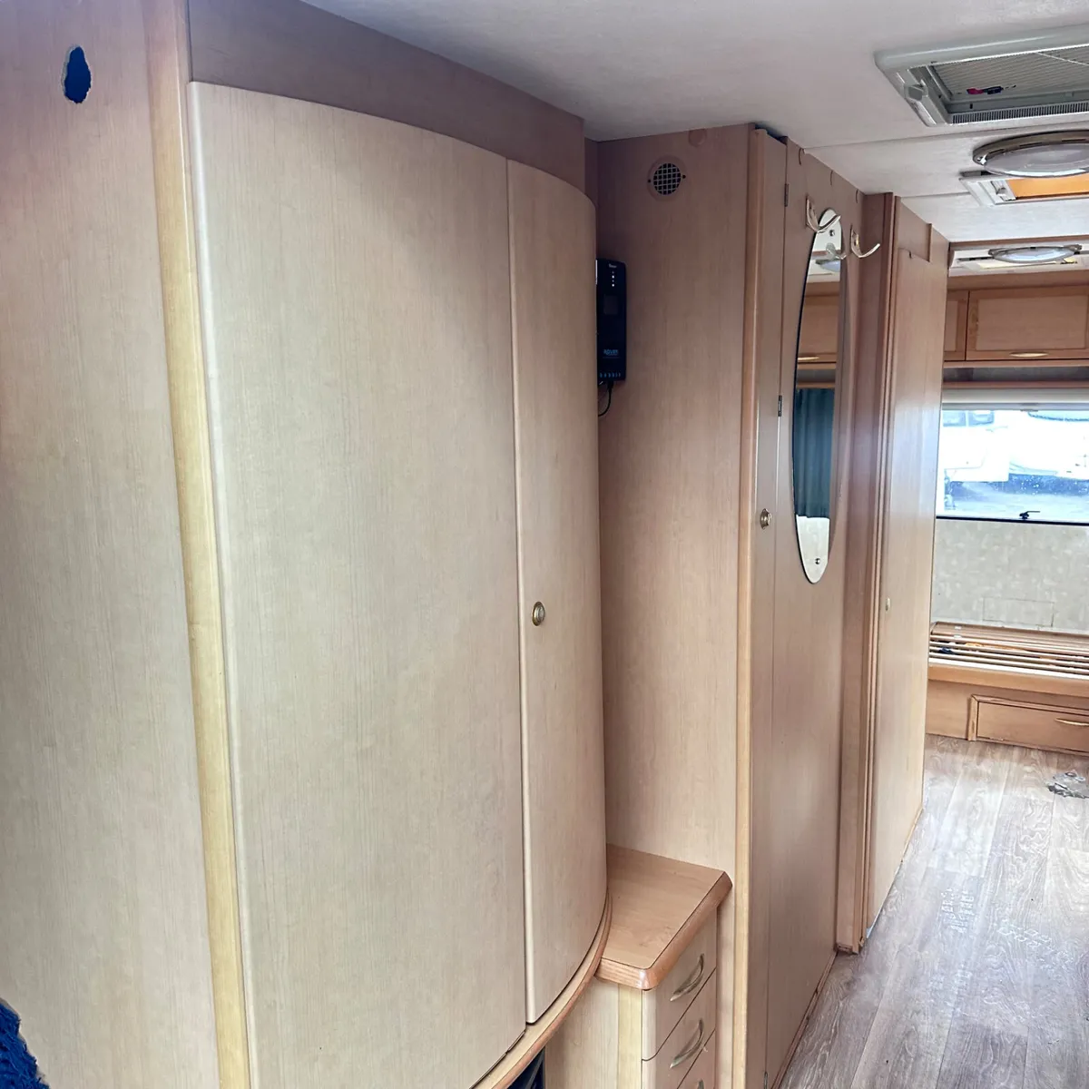 ✨ABBEY AVENTURA 4 BERTH FIXED BED ✨ - Image 4