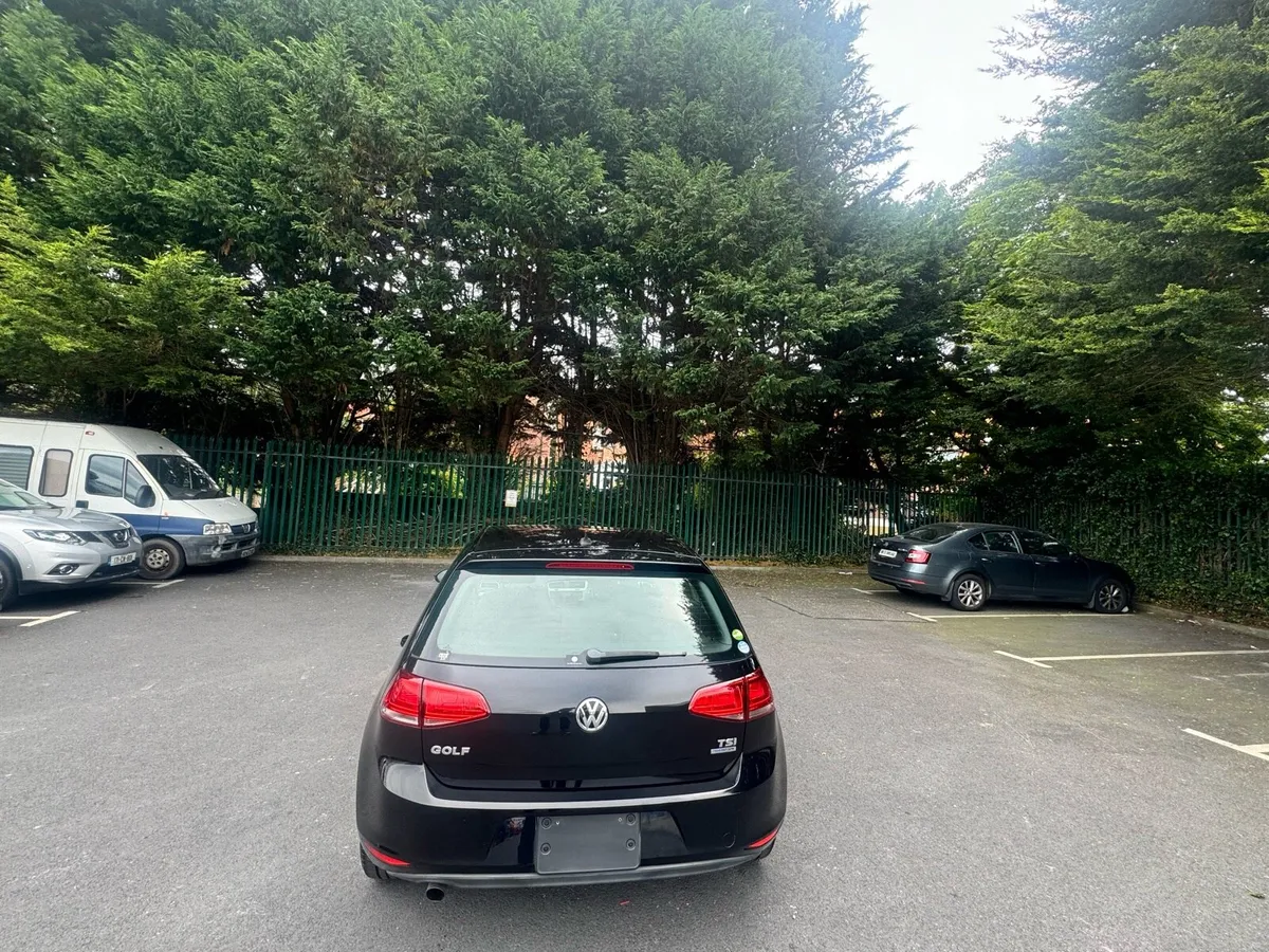 Car - Image 3
