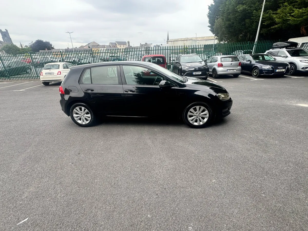 Car - Image 4