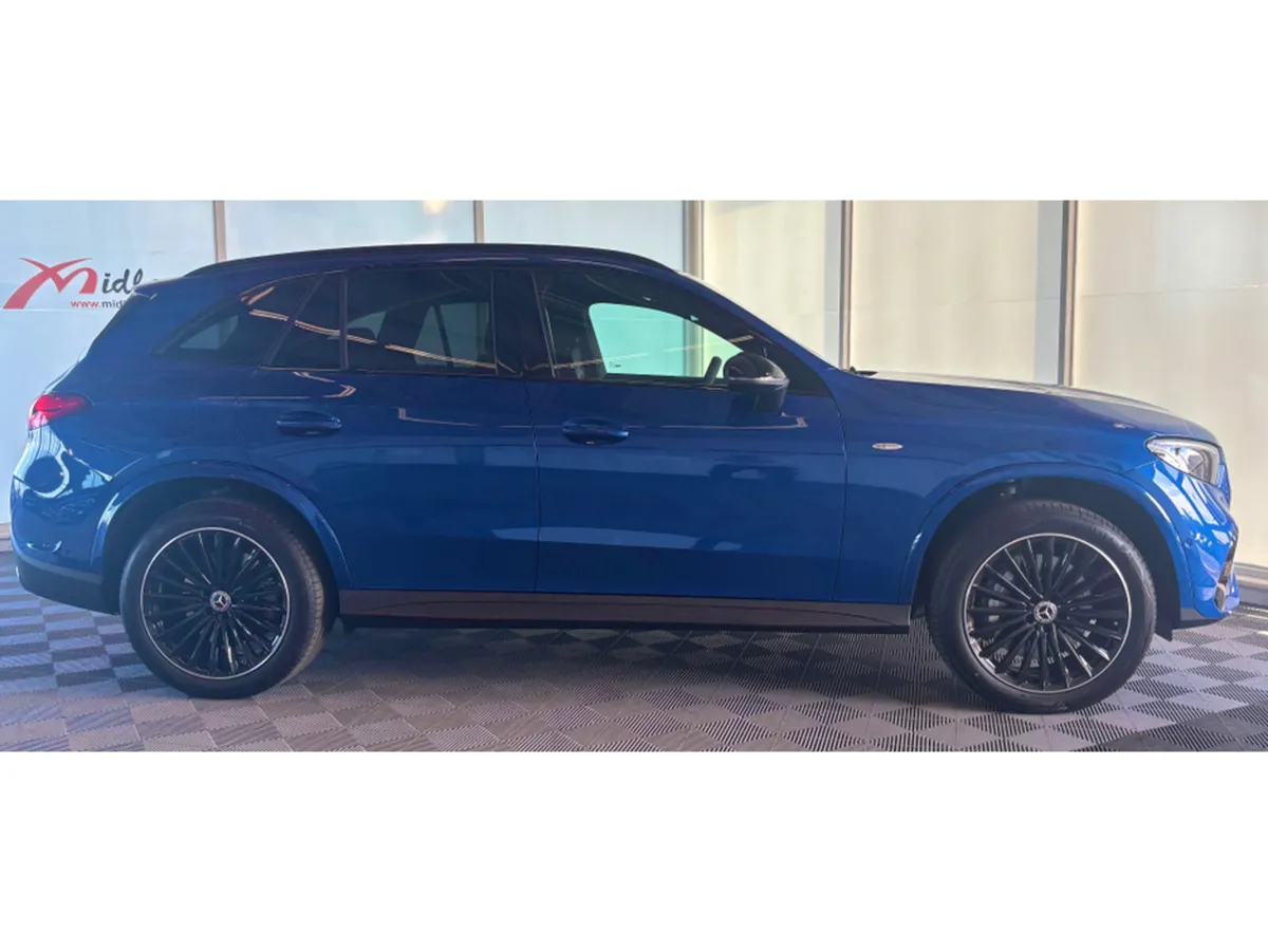 Mercedes-Benz GLC 300 URBAN ED DE 4MATIC EDITION - Image 2