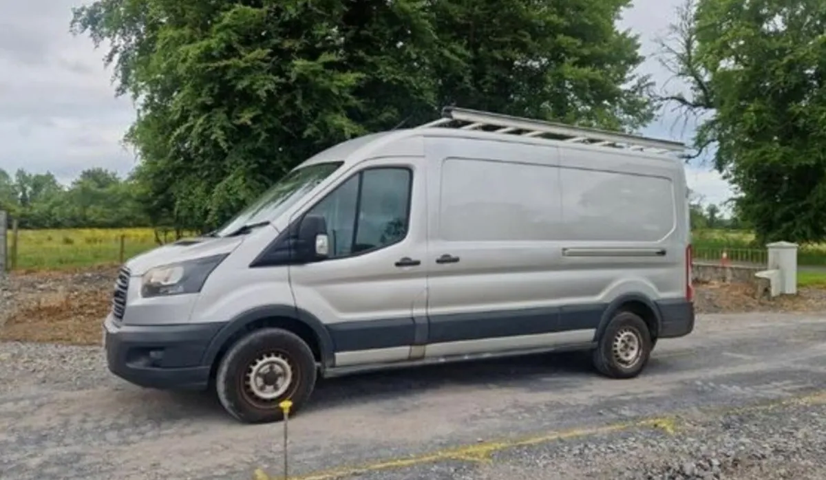 172 Ford Transit - Image 1