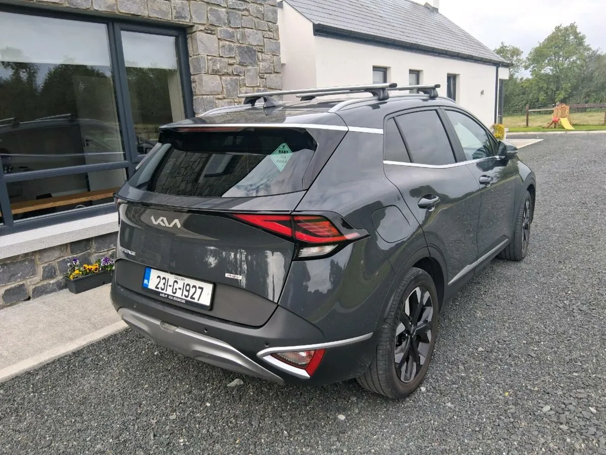 231 Kia Sportage K3 1.6 Petrol Phev Automatic - Image 4