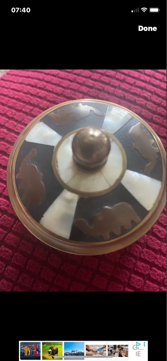 Vintage Brass/ Copper/Mother of Pearl Ring Box - Image 2