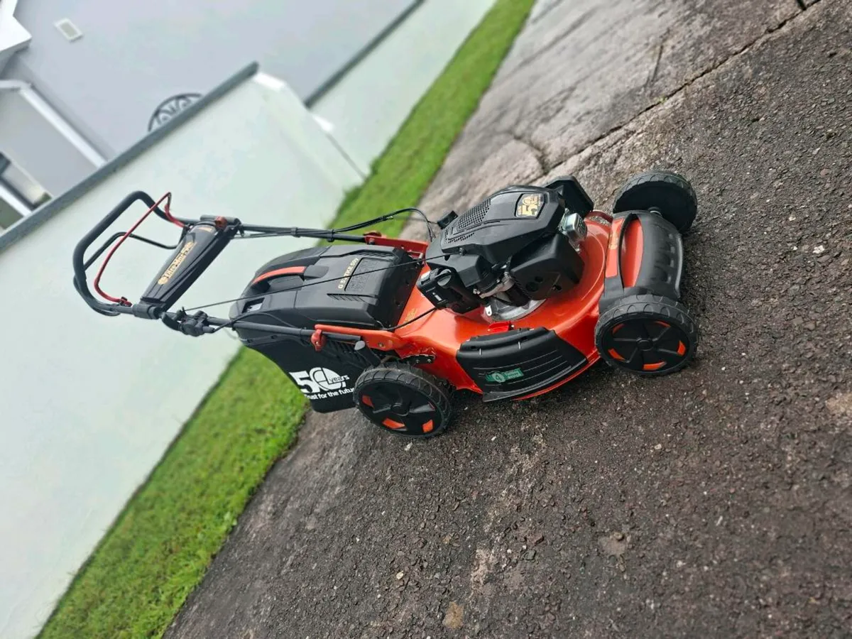 Lawnmower - Image 4
