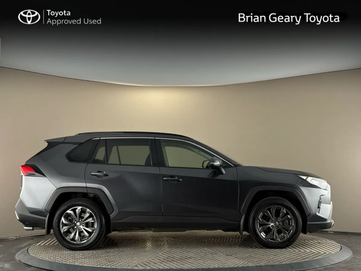 Toyota RAV4 HYBRID SOL - Image 3