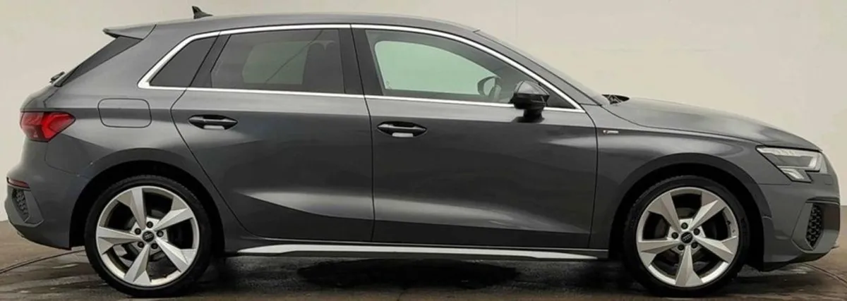 Audi A3 2.0 TDI 35 S Line Sportback 5dr Diesel S - Image 1