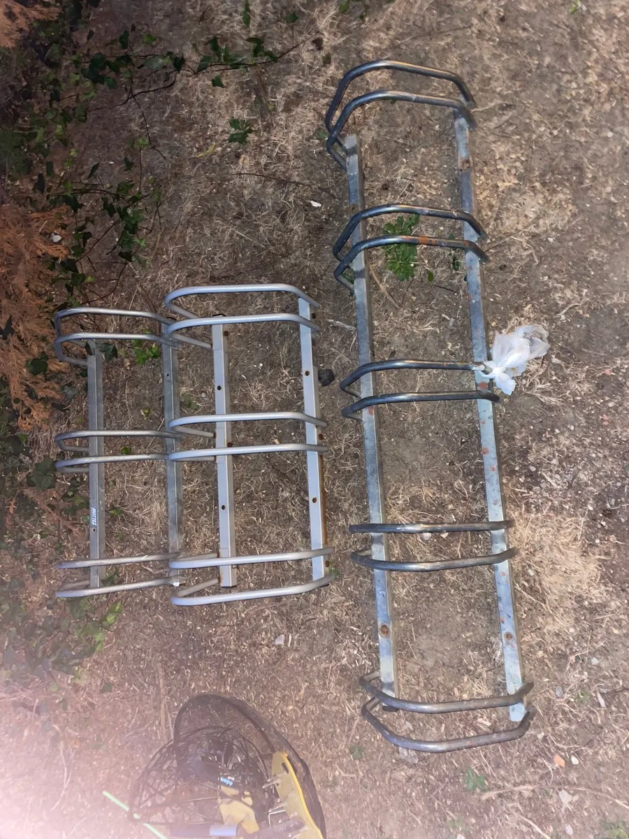 Bike racks garden - Image 2