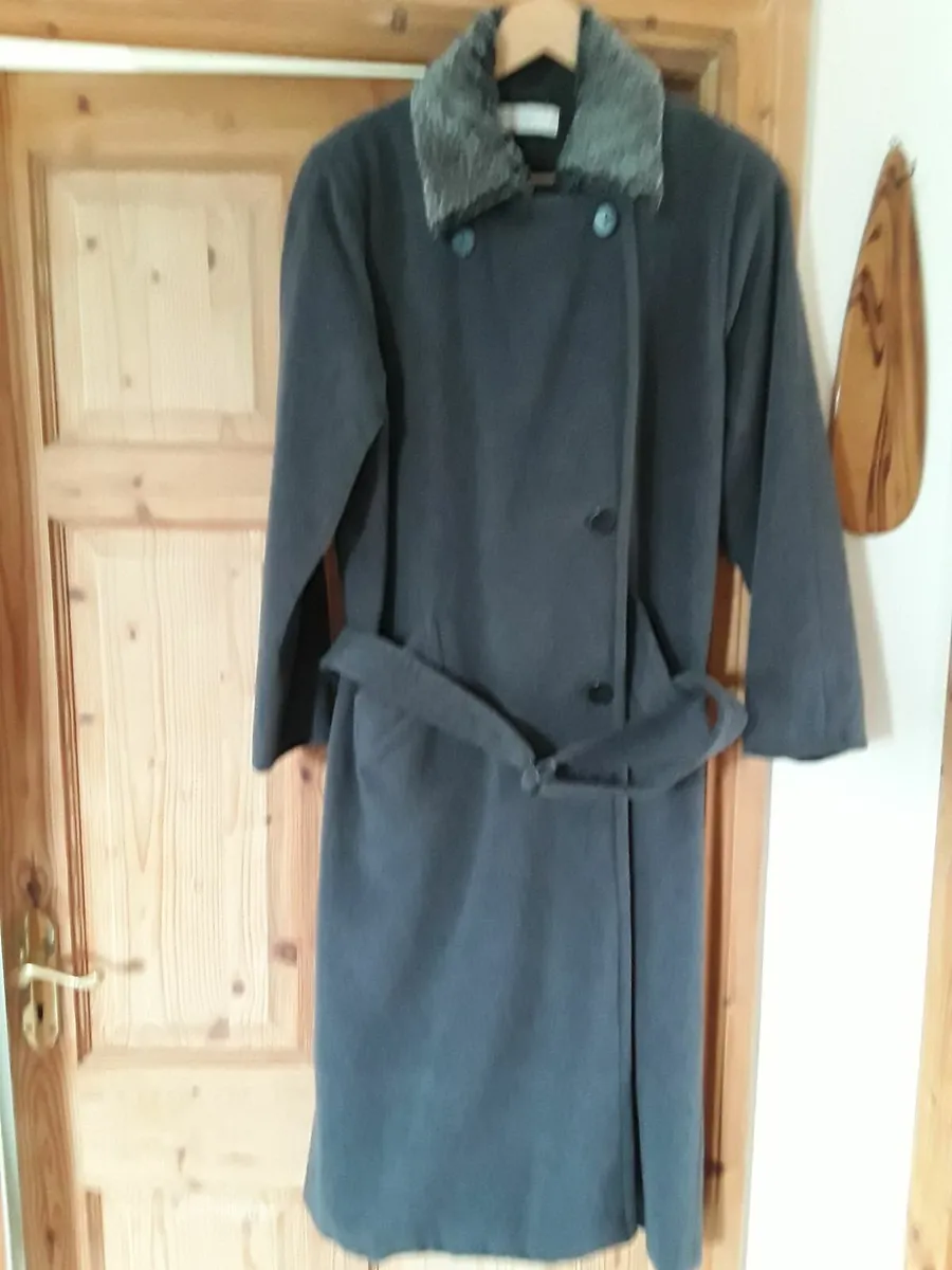 Lovely ladies grey Coat size 10
