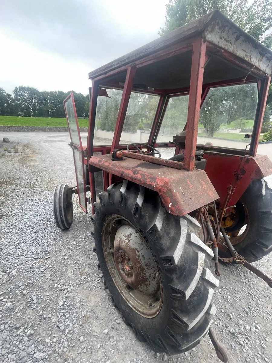 Massey 135 - Image 3