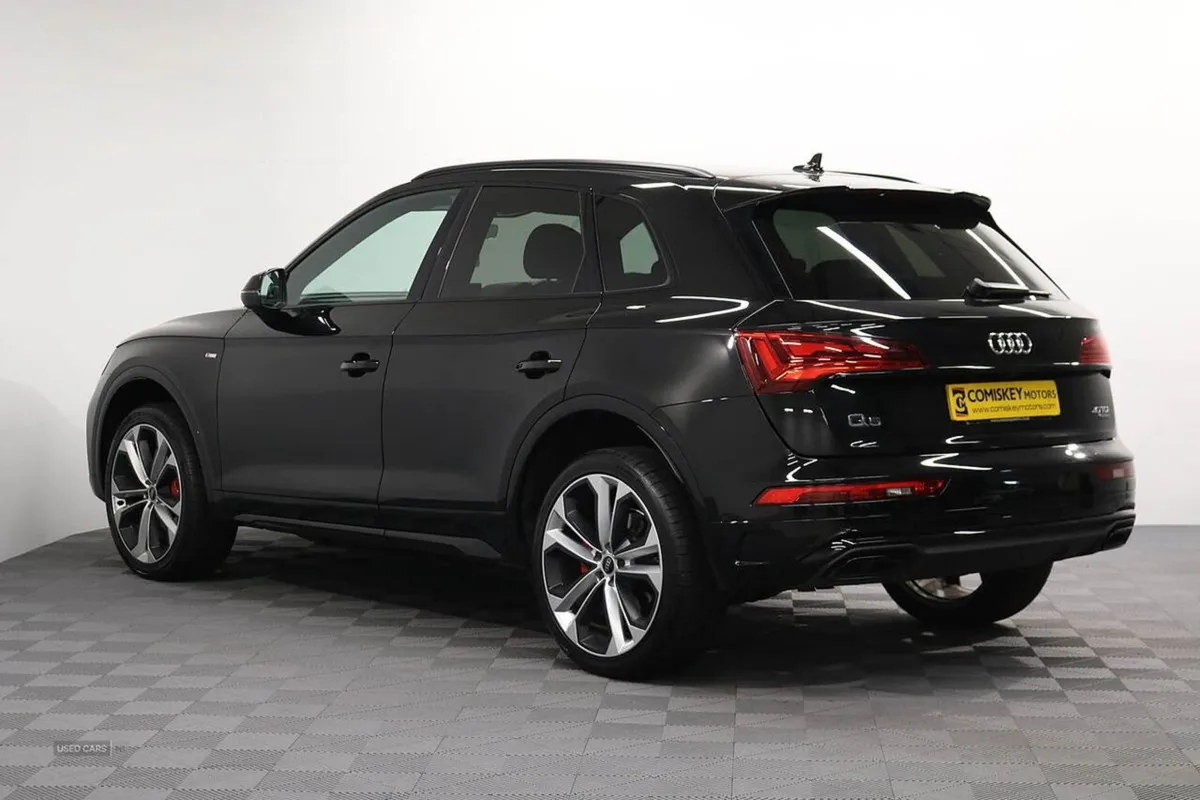Audi Q5 TDI Edition 1 - Image 4