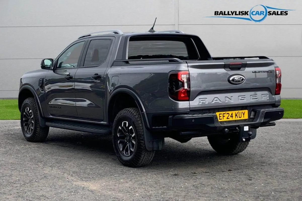 Ford Ranger 2.0 TD 205PS Wildtrak X Auto 4WD in C - Image 2