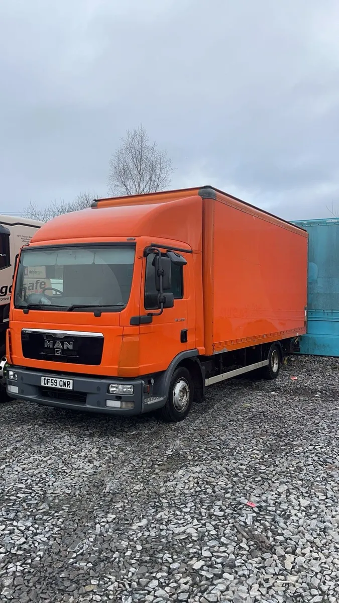 Man TGL 7.5 tonne 2010 - Image 1