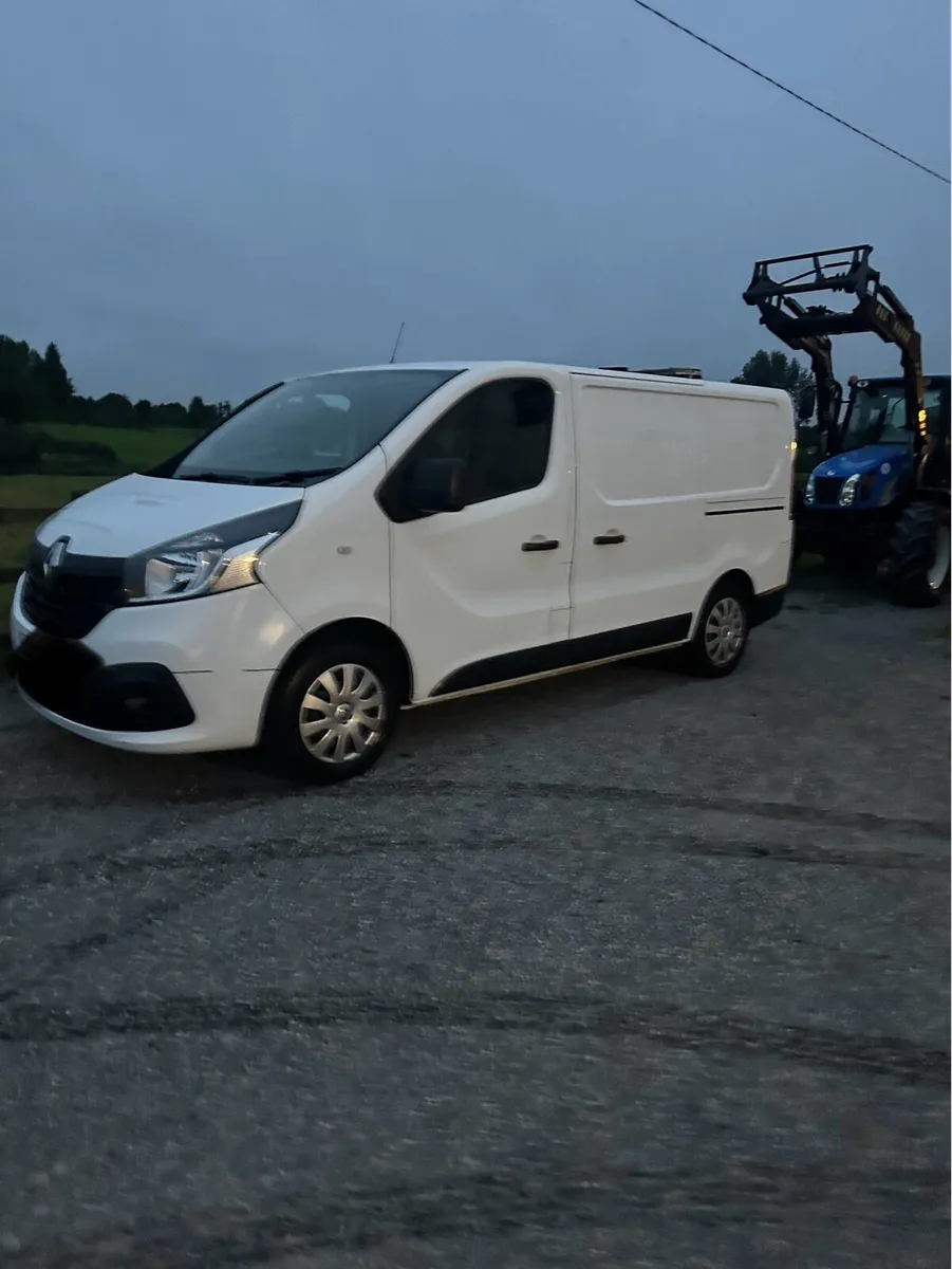 2018 Renault trafic - Image 3