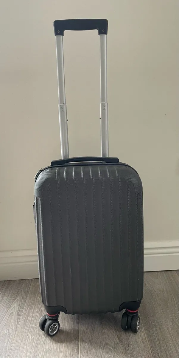 Cabin Suitcase Luggage - Hardshell - Black - Image 1