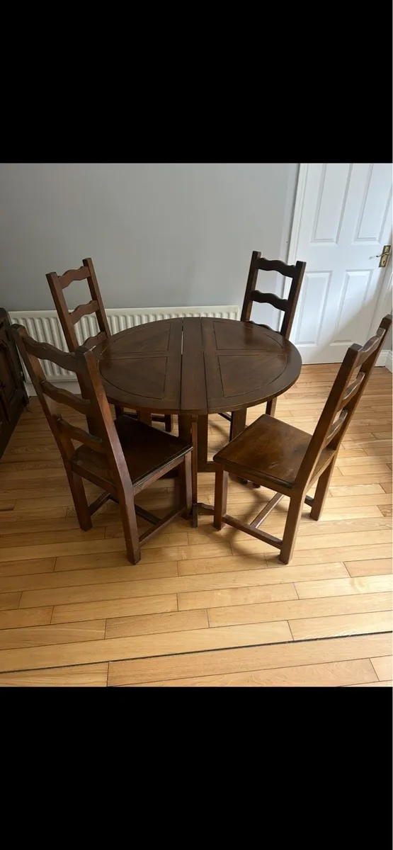 Folding dining room table and 4 chairs - Image 1