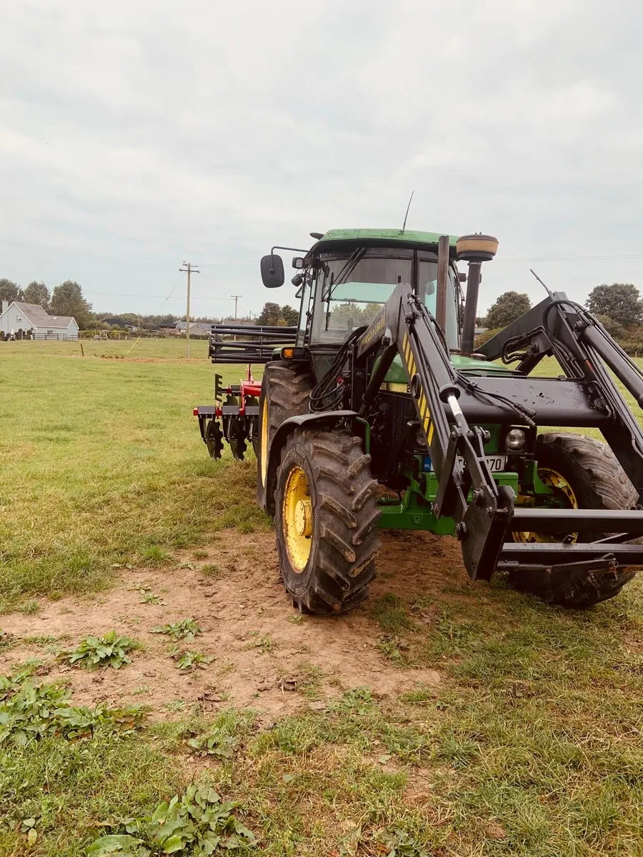 Johne Deere 2850 - Image 4