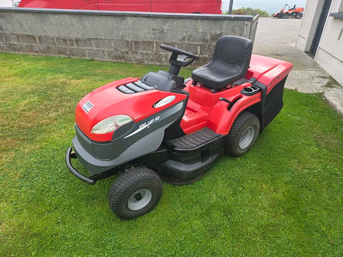 Castle Gardens hydro lawnmower for sale - Image 2