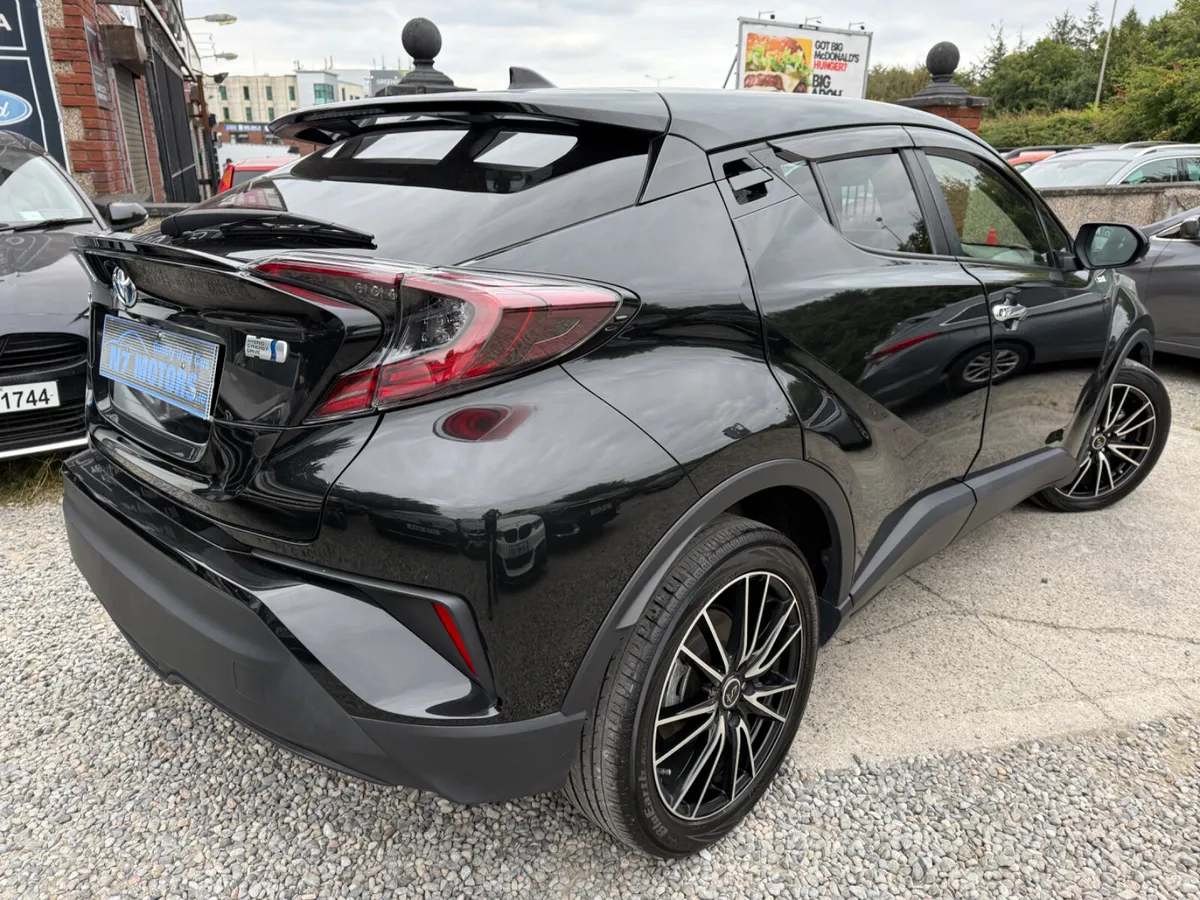 2018 Toyota C-HR  1.8 HYBRID AUTO - Image 4