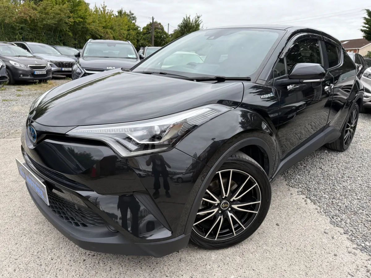 2018 Toyota C-HR  1.8 HYBRID AUTO - Image 2