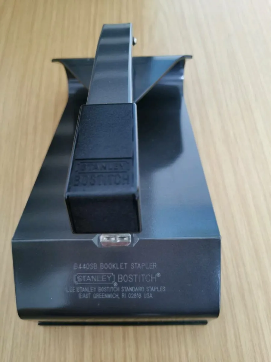 Booklet Stapler - Image 2