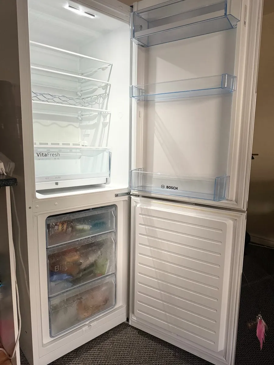 Bosch Fridge Freezer - Image 4