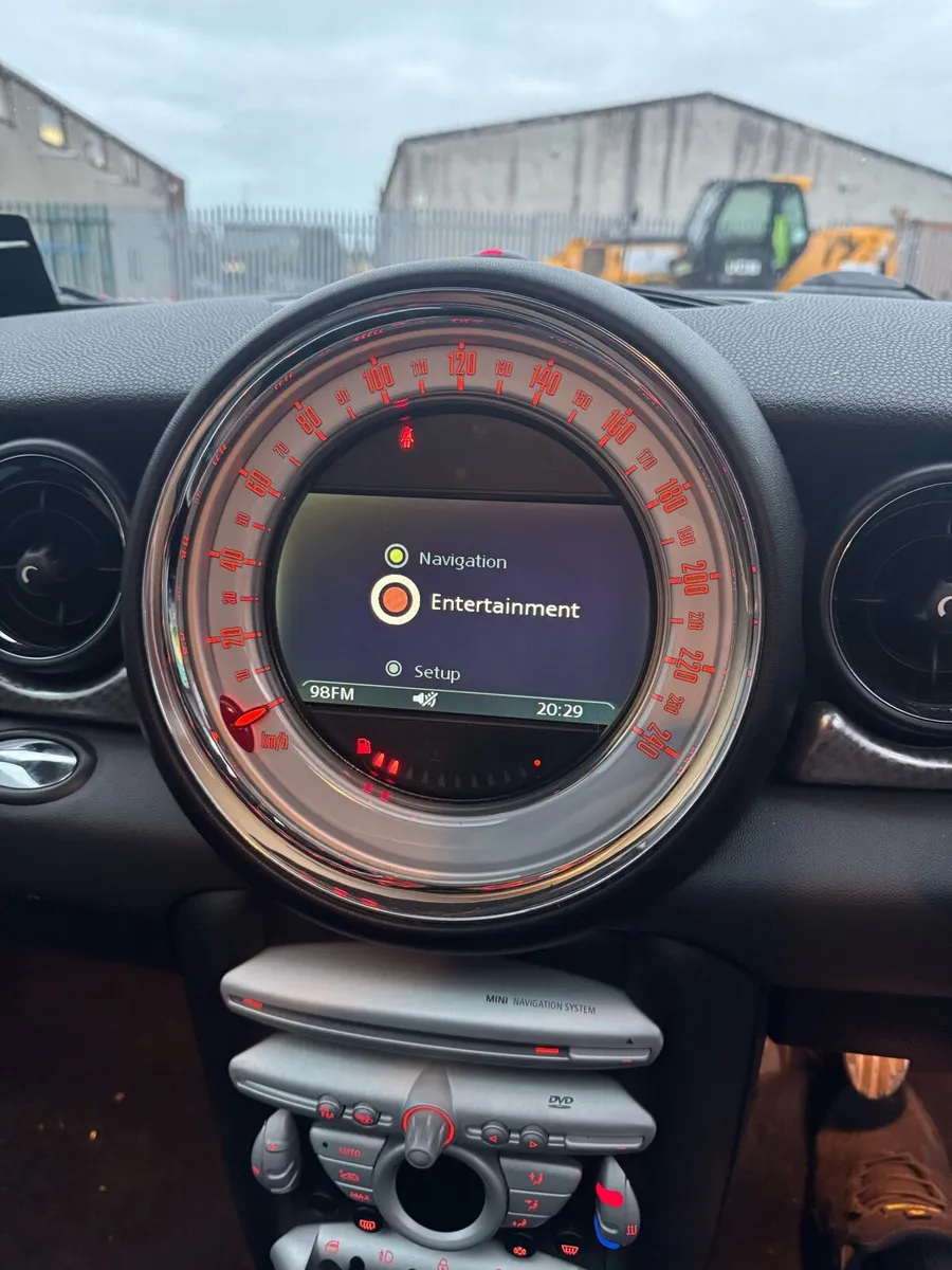 Mini Cooper S Clubman - Image 3