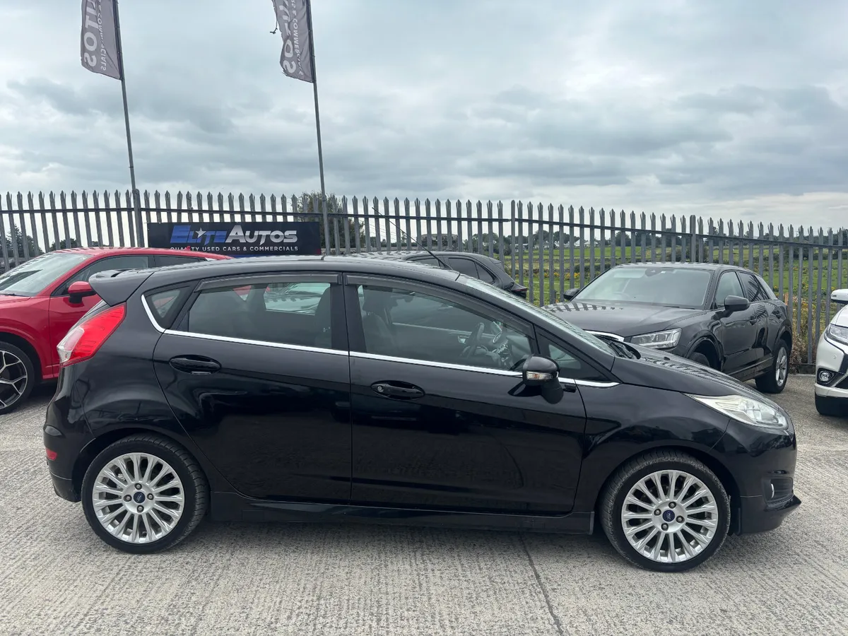 Ford Fiesta Eco Boost Automatic 2016 - Image 2