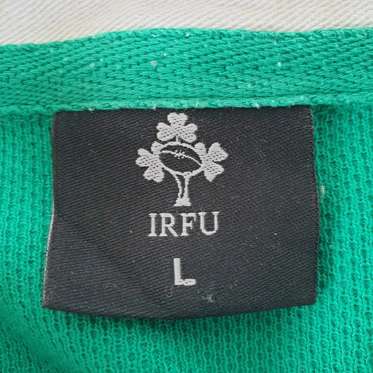 IRFU long sleeve rugby shirt size Large - Image 4