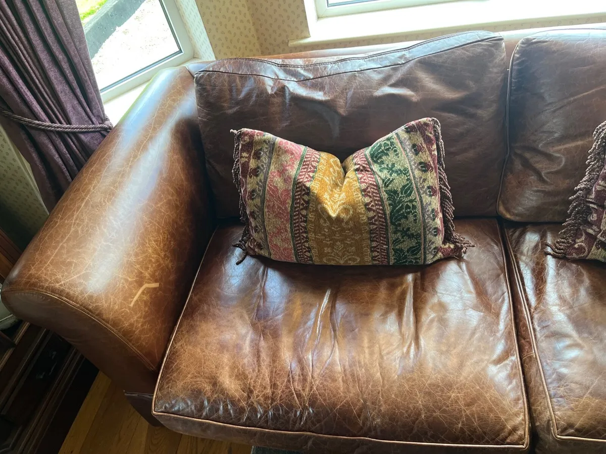 Sofa - Image 4