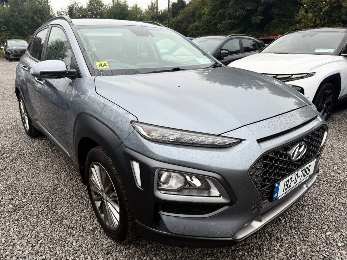 Hyundai Kona 1.0i Executive  just IN Low KM - Image 1
