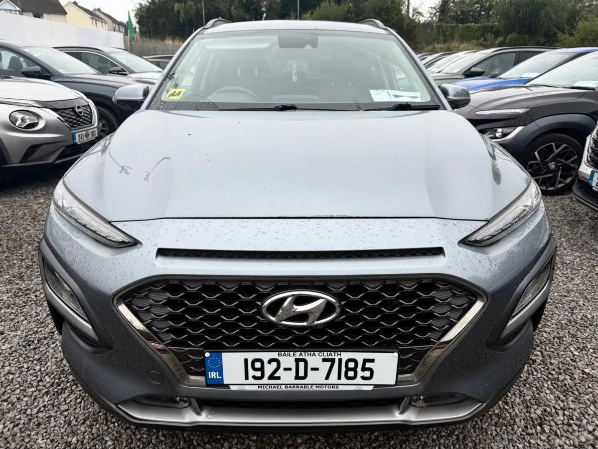 Hyundai Kona 1.0i Executive  just IN Low KM - Image 2