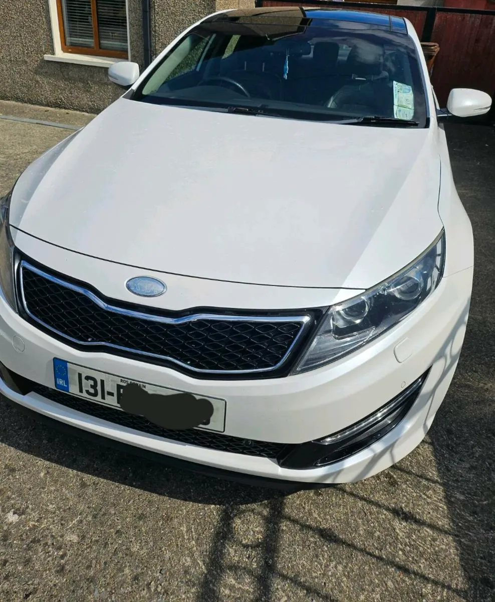 Kia Optima 2013 – Top Spec, Self Parking, Heated L - Image 4